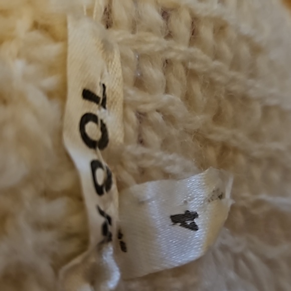 100% All Pure Wool Cardigan Beautiful Loop Knit - Picture 10 of 14